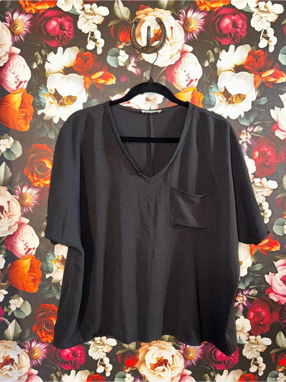 Women’s Black V-Neck Oversized Blouse, Small, NWOT